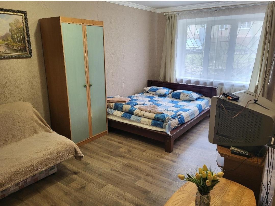 2-Кімнатна Квартира У Центрі На Олександра Поля, Шпиталь, 16Лікарня Dnepropetrovsk Exterior foto